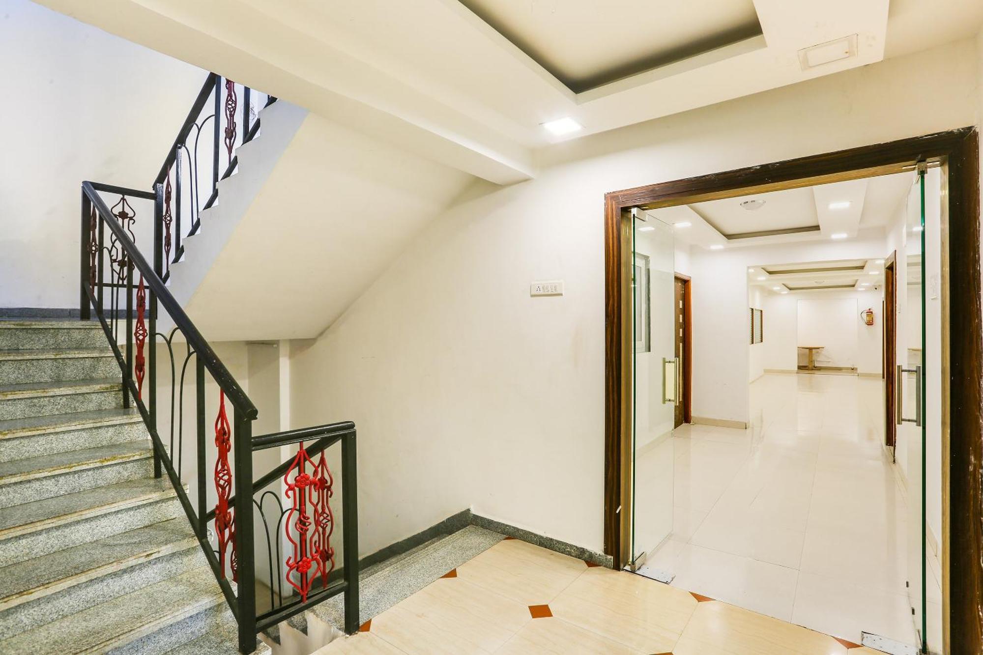 Capital O Arsh Executive Inn Bombay Extérieur photo
